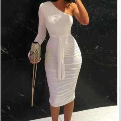 Chic Me ChicMe Bodycon-Kleid Größe XL 16 weiß One Shoulder gerafft Design - Bild 1 von 4