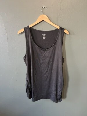 Camisa atlética ativa Torrid feminina preta sem mangas plus size 1X - Imagem 1 de 3