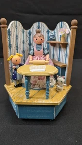 Vintage  Animated Music Box "Cooking Lessons" rare - Picture 1 of 12