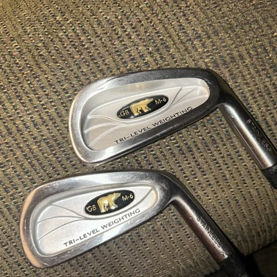2 Nicklaus Golf Clubs M-6 Golden Bear 3 & 7 Iron - Graphite, Right-Handed - Image 1 of 4