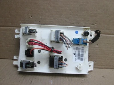 Dodge Charger 16 2016 interior cabina caja de fusibles carrocería módulo de control BCM 68277389 Foto 1 de 3