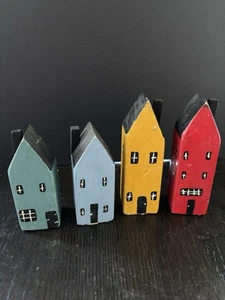 Set Of 4 Primitive Wood Houses NOEL - Picture 1 of 5