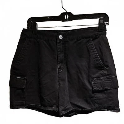 Shorts cargo feminino preto Calvin Klein tamanho 10 - Imagem 1 de 4
