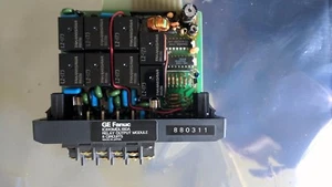 GE FANUC SERIES ONE PROGRAMMABLE OUTPUT MODULE, IC610MDL180A - Picture 1 of 2