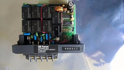 GE FANUC SERIES ONE PROGRAMMABLE OUTPUT MODULE, IC610MDL180A - Image 1 of 2