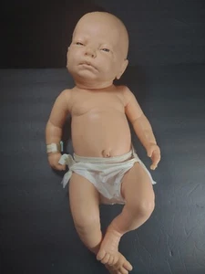 Vtg Berjusa Newborn Baby Girl with Umbilical Cord Diaper & Bracelet - Picture 1 of 12