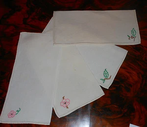 4 tovaglioli lino bianco ricamati cm. 28x27 B6 (22) linen napkins ° - Imagen 1 de 1