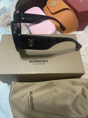 Солнцезащитные очки Burberry London England - Изображение 1 из 3