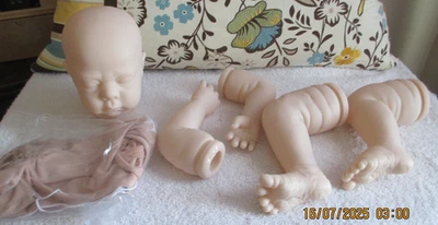 Kit de piezas del cuerpo de muñeca bebé RealBorn Jacelyn sin usar Foto 1 de 4