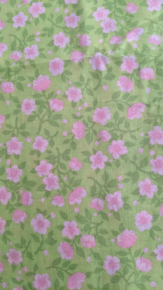 CONCORD FABRICS COTTON FLORAL FABRIC--1 1/2 YARDS - Image 1 of 1
