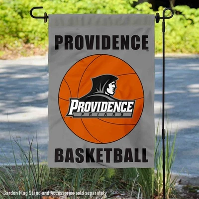 Bandera y pancarta de jardín de baloncesto Providence Friars Foto 1 de 4