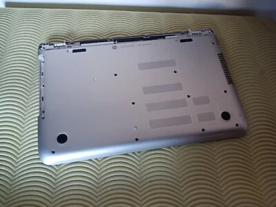 HP PAVILION  15-P  SCOCCA DI SOTTO - Imagen 1 de 2