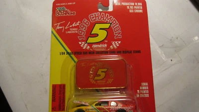 Racing Champions 1996 Campione, #5 Terry Labonte Kellogg'S Con Carta E Supporto - Immagine 1 di 3