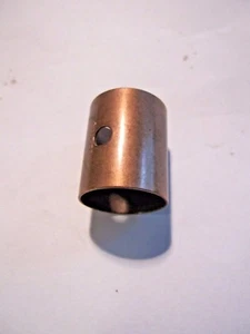 CHRYSLER DODGE PLYMOUTH DESOTO KAISER FRAZER JEEP FLATHEAD 6 CYL PIN BUSHING  - Foto 1 di 2