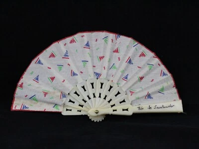 Antiguo ABANICO Niña Pintado a mano, SOUVENIR Santander  Años 60 España - Imagen 1 de 3