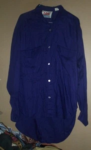 VINTAGE 1980er JAHRE VISKOSE LILA HEMD MIT KNÖPFEN VORNE & HINTEN VON IOU - S!  - Bild 1 von 5