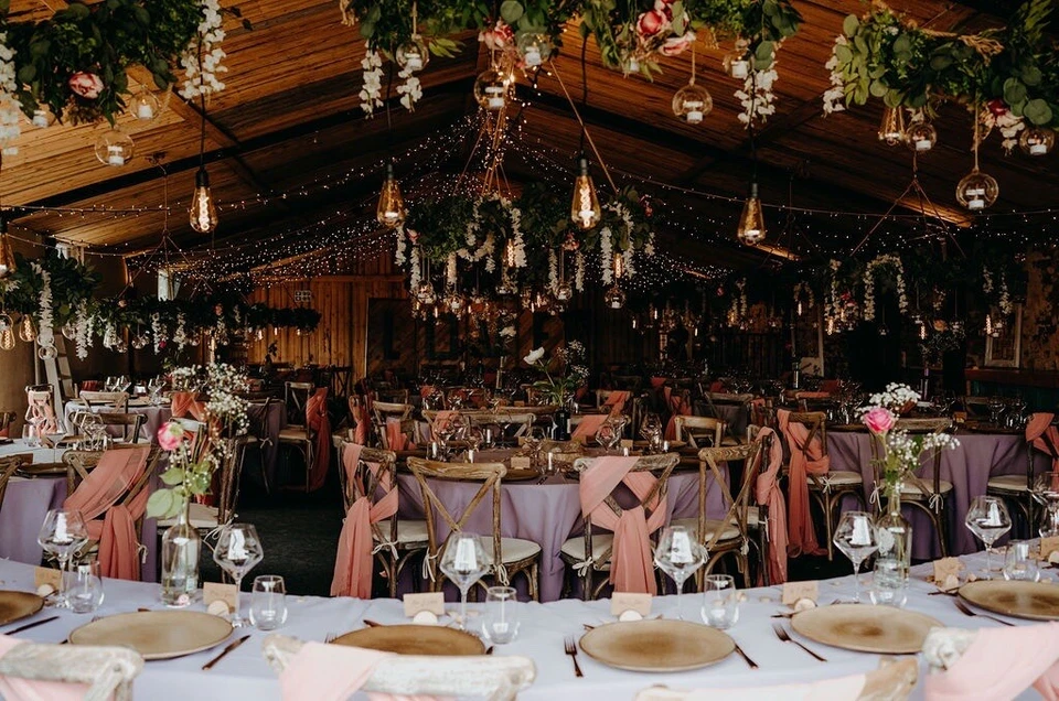 Flower Decor Chandelier Hoops Perfect For Weddings Bars Restaurants - Image 1 of 4