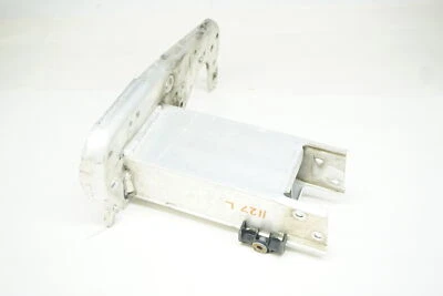 2014-2018 AUDI RS7 передний бампер удара поддержки кронштейн слева 4G0807133B - Изображение 1 из 4