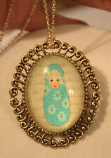 Shiny Swirled Rim Goldtone Blue Daisies Princess Combination Necklace & Brooch