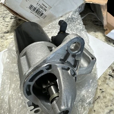 Nuevo arranque 12V para Plymouth Breeze 2,0 L 1996-1997 0001107031 0001107049 4557466 Foto 1 de 4