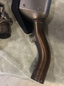 Ducati Multistrada V4 Akrapovic 2024 escape sin cordones como nuevo menos de 1 k millas - Imagen 1 de 9