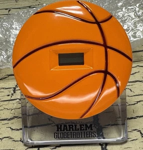 Vintage Harlem Globetrotters kleine Basketball Kunststoff Digitaluhr Schlafzimmer neu aus altem Lagerbestand selten - Bild 1 von 7