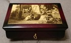 COFANETTO PORTAGIOIE E CARILLON IN LEGNO CON STAMPA SCENA ORIENTALE - VINTAGE
