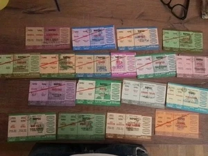 BIGLIETTI Calcio NAPOLI CAMPIONATO 1982-83 SCEGLI!! - Foto 1 di 1