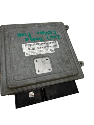 Módulo de control del motor Dodge Caliber 2007 P68026147AC Foto 1 de 4