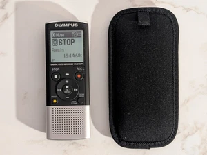Olympus VN-8100PC 2GB Handheld USB Digital Voice Recorder w/ Case MINT CONDITION - Picture 1 of 1