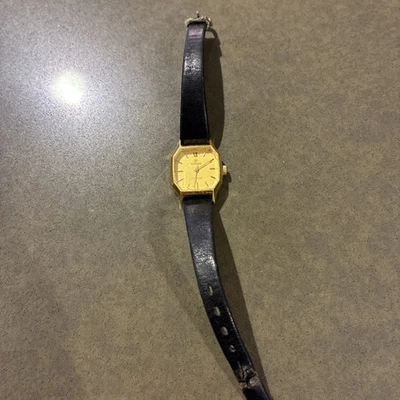 Swiss Made Titoni tito Flex Manual Winding Women Watch Working - Image 1 of 4