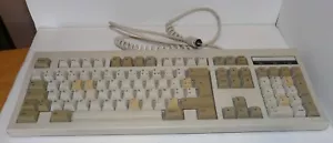 VINTAGE CLAVIER FILAIRE PACKARD-BELL FCC ID : E5XKBM10140 . - Picture 1 of 8