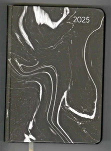 Agenda giornaliera 2025 ALPHA EDITION, DIM.11x15cm. DIARY 2025 - Imagen 1 de 2