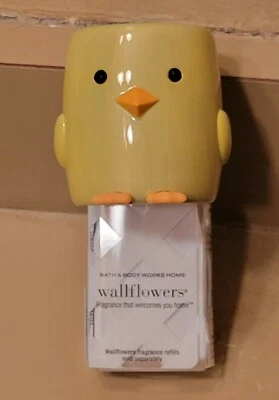 New Bath And Body Works CUTE YELLOW CHICK Wallflower Plug In  - Image 1 of 2