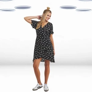 Ex Simply Be Women's Plus Size Spot Print Crinkle Skater Dress in Black - Picture 1 of 5