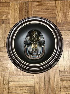 1992 Osiris Porcelain King Tut Painted 22k Gold & Porcelain 3D Plate - EXC - Picture 1 of 12