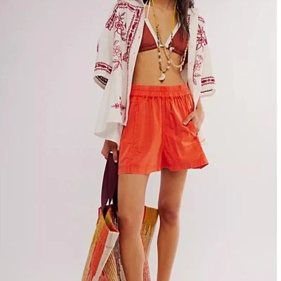 Nuevo con etiquetas Pantalón Corto Free People Get Free Popelina en Rojo Mandarín Foto 1 de 4