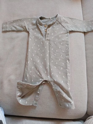 Babys Einteiler Strampler  Gr.50/56 - Bild 1 von 4