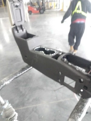 2016 Buick Verano Center Console Red OEM Good Condition 92000 Miles NJ25-23055 - Image 1 of 4