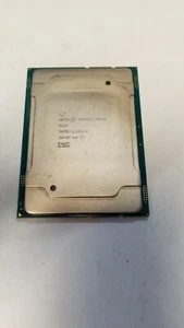 UNTESTED Intel Xeon Gold 5220 18-Core 2.20GHz 24.75MB LGA3647 Processor SRFBJ - Photo 1/9