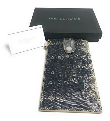 Funda de teléfono de cuero en relieve LOGO de Lori Goldstein con luz RFID lavanda Foto 1 de 4