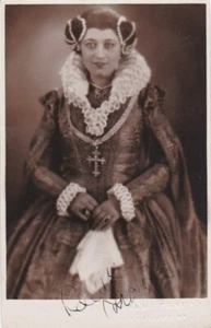 Foto firmada soprano de ópera checa MARIE PODVALOVA como Elisabetta en Don Carlo - Imagen 1 de 1
