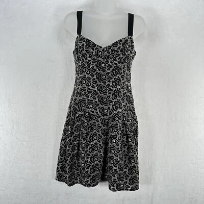 Vestido Vintage Nanette Lepore Talla 4 Negro Bordado Y2K Cachichoso Con Cordones Foto 1 de 4