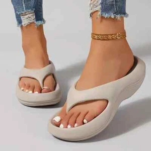 Women's Lightweight EVA Flip-Flops - Soft Sole, Beige Minimalist Beach Slides fo - Picture 1 of 9