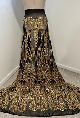 "Tela de encaje de lentejuelas elásticas negras doradas de 4 vías de ancho 50"" vendida por yarda" Foto 1 de 4