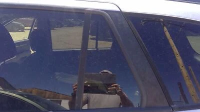 2007-2012 现代圣达菲发球杆左后通风窗后门玻璃 Wh 框架 — 第 1/4 张图片