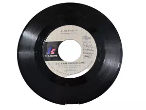 45 RECORD - K C AND THE SUNSHINE BAND - I LIKE TO DO IT - Picture 1 of 1