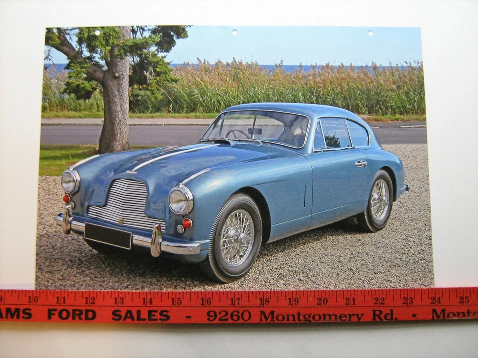 Aston Martin DB2-4 1954 Mk-I muy bonita foto a color grande del calendario NOS--'54 Foto 1 de 1