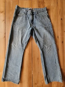 Wrangler Mens Relaxed Fit 32X30 Mid Rise Light Wash Denim Blue Jeans 5 Pocket  - Picture 1 of 14