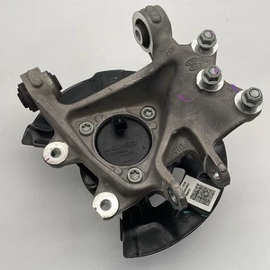HYUNDAI TUCSON 2022-2025 TRACCIÓN DELANTERA TRASERO DERECHO BUJE NUDILLO 52701-CW100 RH OEM - Imagen 1 de 5